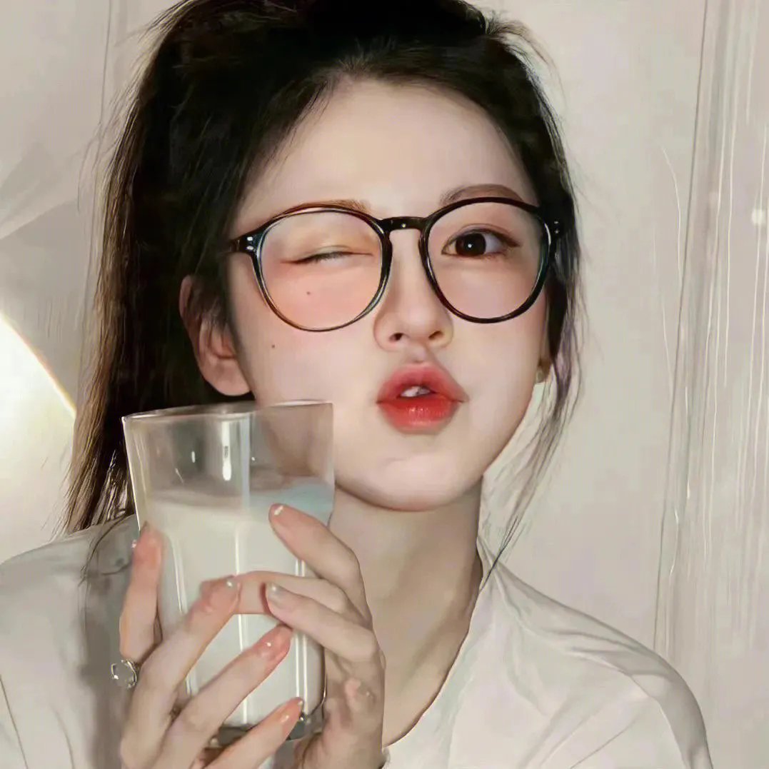 笼中女囚